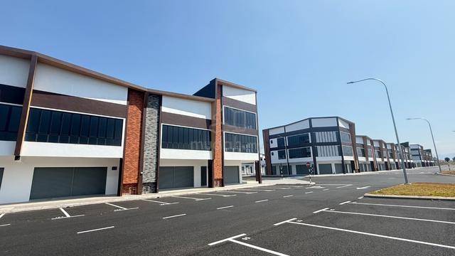 Ground Floor Shop Lot @ Semenyih For Rent 1