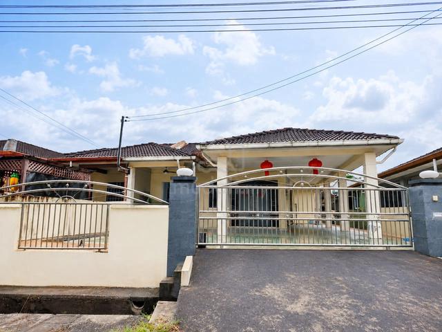 JALAN SEMABA SINGLE STOREY SEMI DETACHED FOR SALE At 5TH MILE KUCHING 1