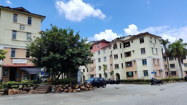 Prima Apartments (Kota Warisan Sepang) 1