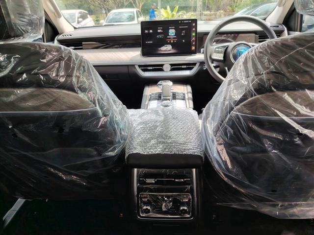 2026 GWM TANK 500 2.0T HEV 4x4 - 5