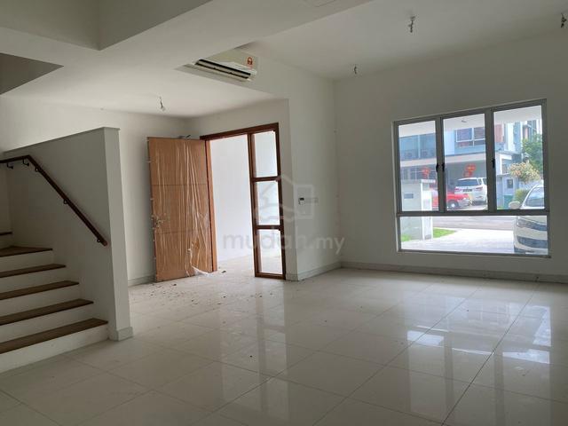 Tropicana Heights Kajang 2 Parkfield Double Storey Terrace, Park 4 Car 1