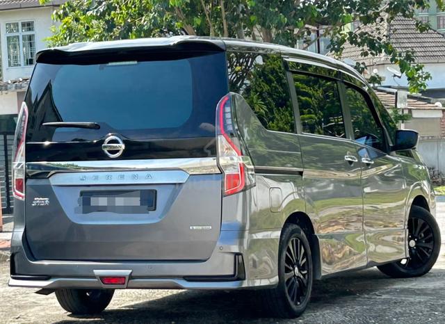 2022 Nissan SERENA 2.0 PREMIUM FACELIFT (A)CARKING - 2