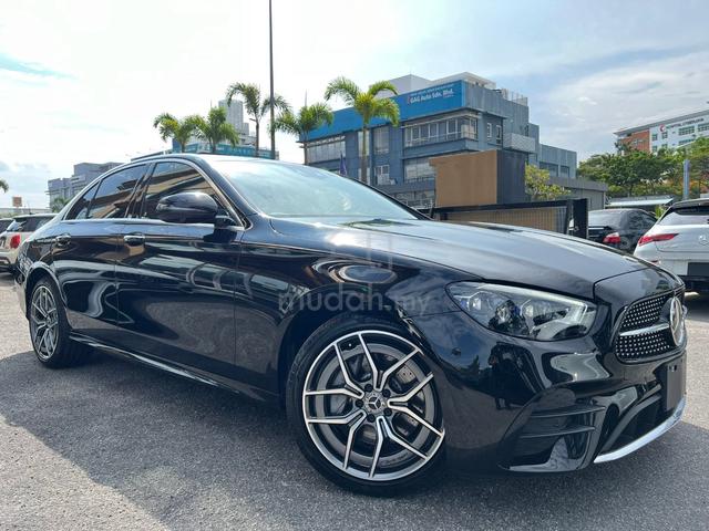 2021 Mercedes Benz E-200 Sedan AMG Line (JAPAN) - 1
