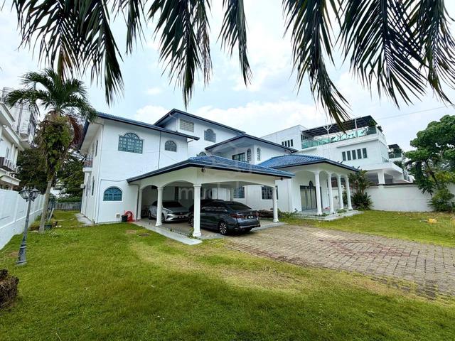 Fully furnished 3 Storey Bungalow Taman Tasik Titiwangsa, Kuala Lumpur 1