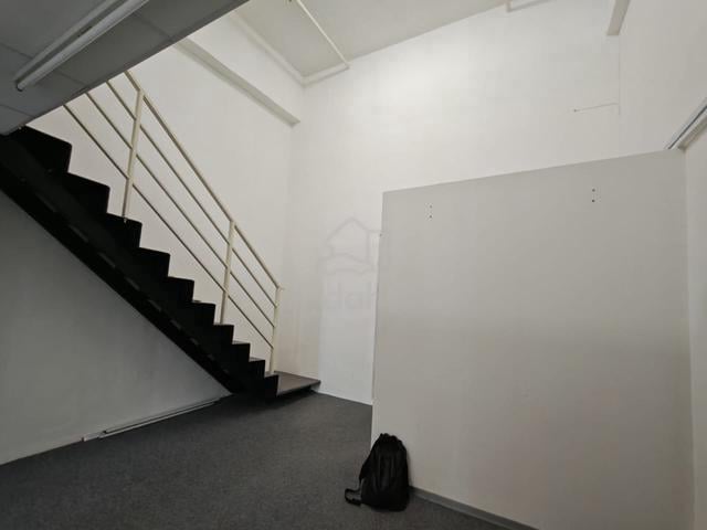 Suntech office, bayan baru, Mezzanine, with toilet, aircond 1