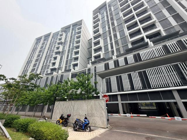 Renna Residence @ The NorthBank 1