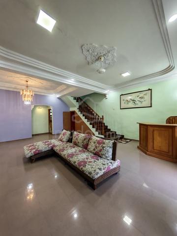 【Renovated】Taman Sri Putri Double Storey 22x70 Terrace House Skudai 1