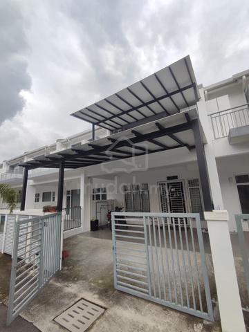 Selangor Banting Partially Furnished 2-Storey Terraced House For Rent 1