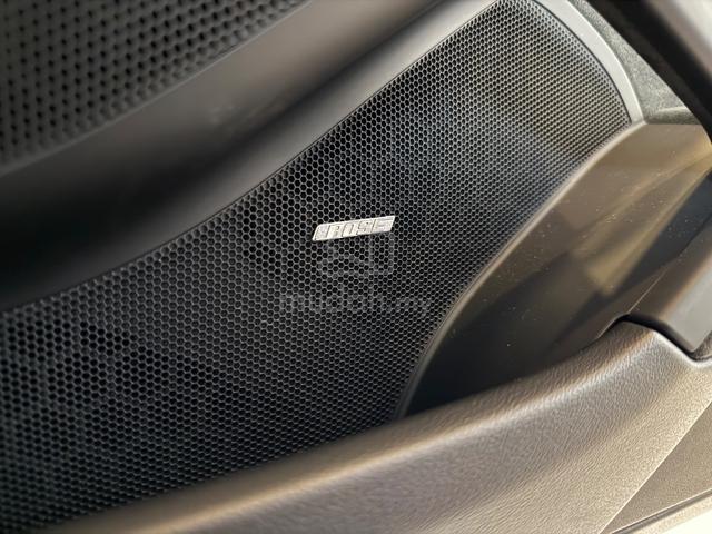 2022 Porsche 718 GT4 (GT3 Sibling) (Shark Blue) - 5