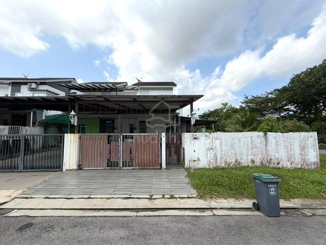 1.5 Storey Corner Lot Laman Setia Gelang Patah Below Market Value 1