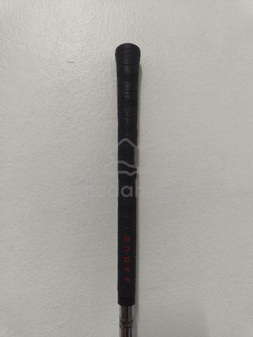 ONOFF 9 Iron Golf Club (Flex R / Daiwa)  - photo 5 of 5