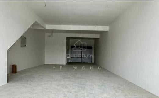 Eco Grandeur Utopia East Esplanad square Puncak Alam 1