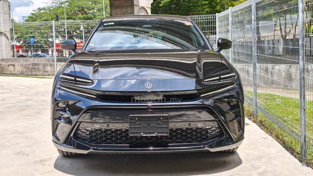 2025 Toyota Crown Sport 2.5 Z HEV SUV - 2