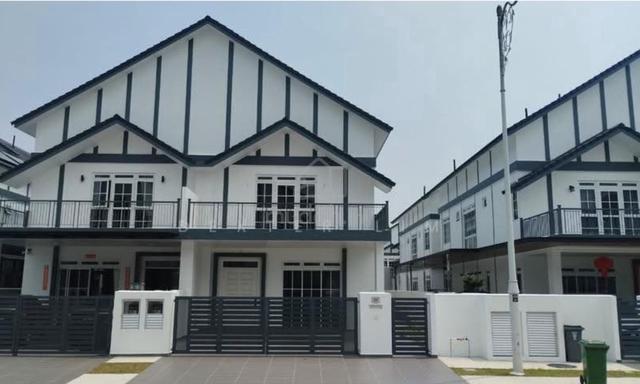 Eco Spring Swinford Cluster House Bank Lelong 1