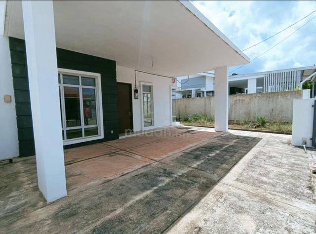 SemiD KOTASAS Presint 5, Evergreen (Like New | Gated & Guarded Area) 2