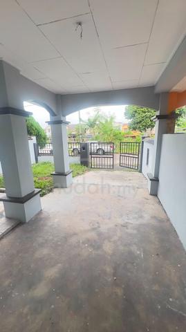 Double Storey House @ jln kasawari Bandar putra kulai Johor 1