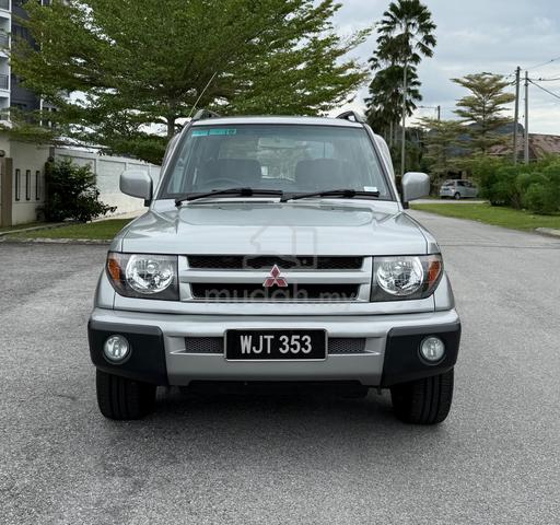 FACTORY STOCK Mitsubishi Pajero IO COUPE 1.6 (A) - 2