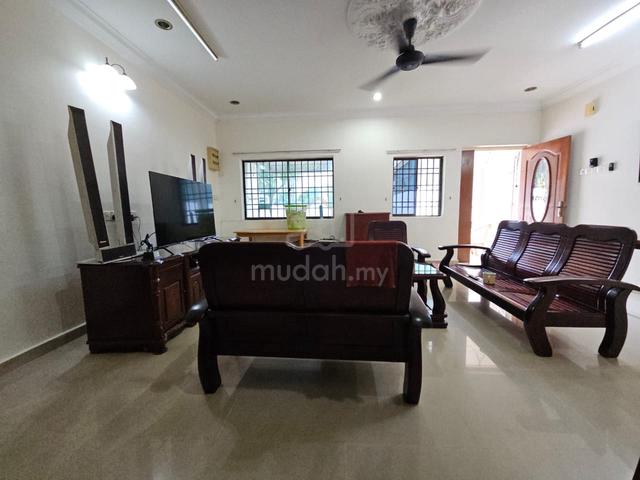 Double-Storey Terrace at Fettes Park, Tanjung Tokong, Penang 1