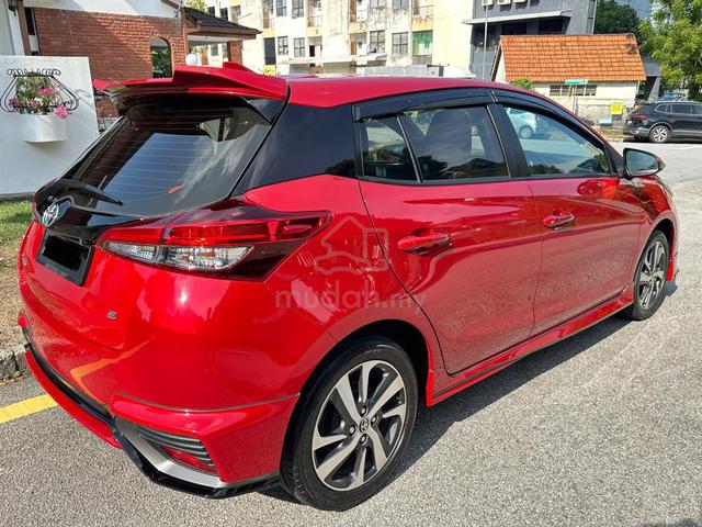 2021 Toyota YARIS 1.5 E (A) FACELIFT - 4