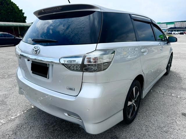 2013 Toyota WISH 1.8 S FACELIFT (A) Family Car Mpv - 4