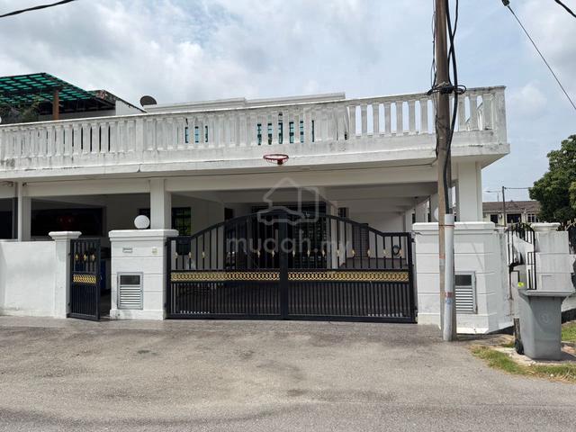 Double Storey Corner Lot at Taman Seremban Jaya 1