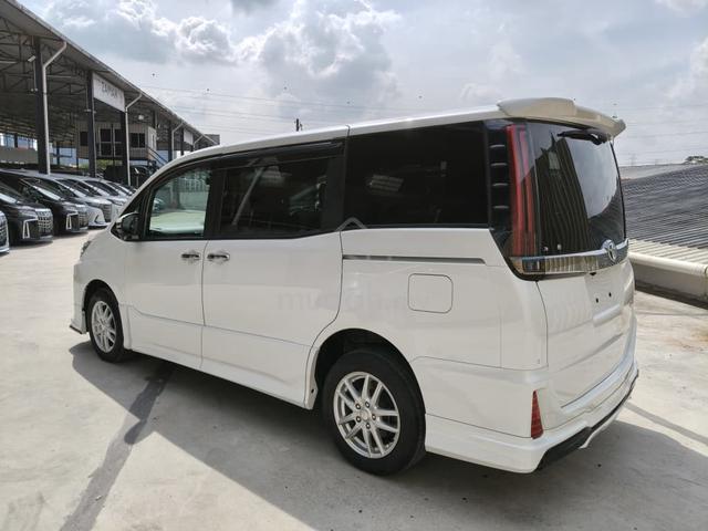 2020 Toyota NOAH 2.0 (A) - 4