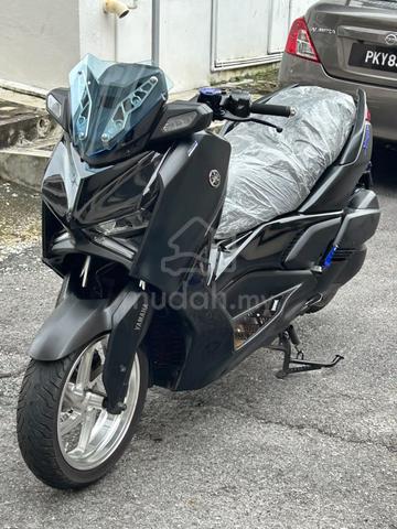 2024 YAMAHA XMAX X MAX X-MAX LIKE NEW PRO-FENDER s - photo 4 of 26