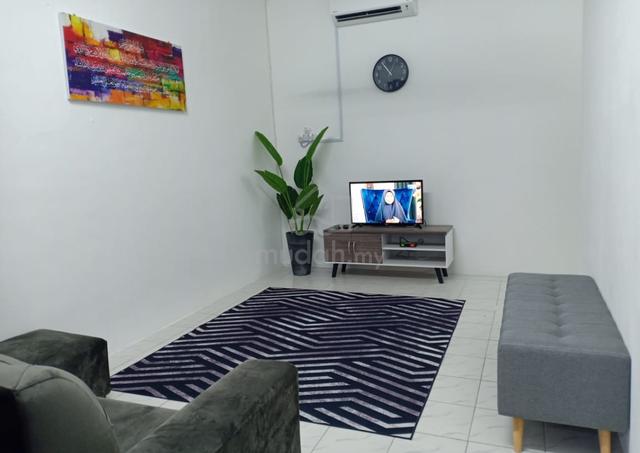 Rumah di Taman Politeknik Port Dickson untuk disewa. 1
