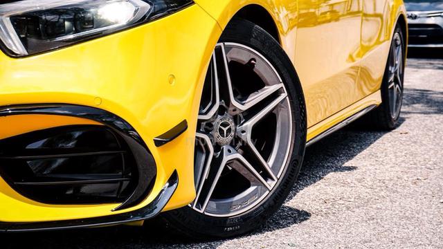 Mercedes Benz A180 1.3 AMG V.TRONIC S.ROOF 2019 - 5
