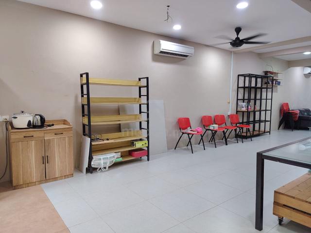 Taman Skudai Shop House 1st Floor For Rent🌹 1