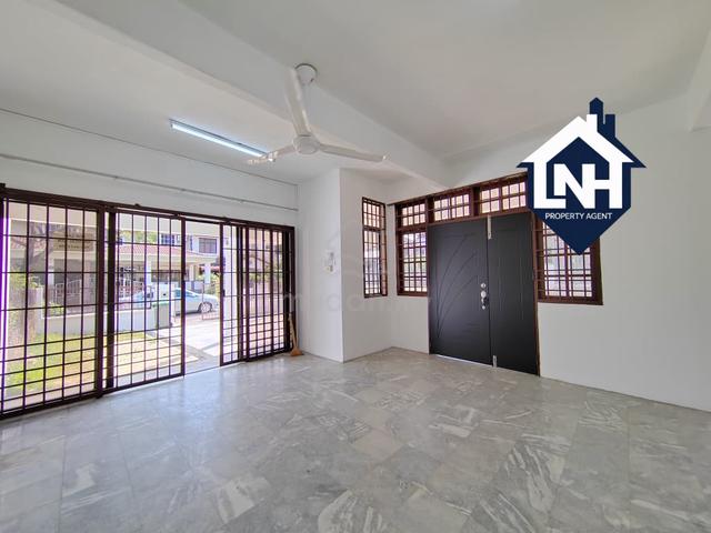 Taman Ria jaya 2 storey semid for sale refurbish near haminah 1