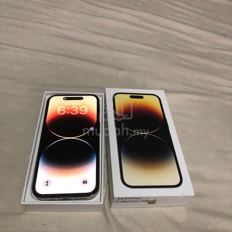 iphone 14 pro gold - photo 2 of 5