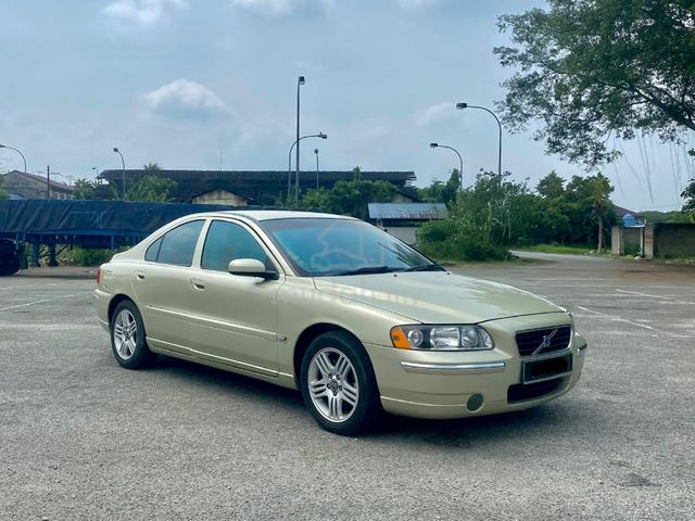 Volvo S60 2.0 T (A)