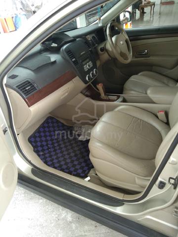 2009 Nissan SYLPHY 2.0 LUXURY NAVI (A) - 5