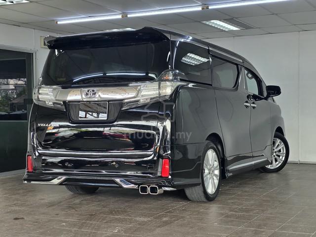 2015 Toyota VELLFIRE 2.5 V DBA-AGH30W (A) 7 SEATER - 4