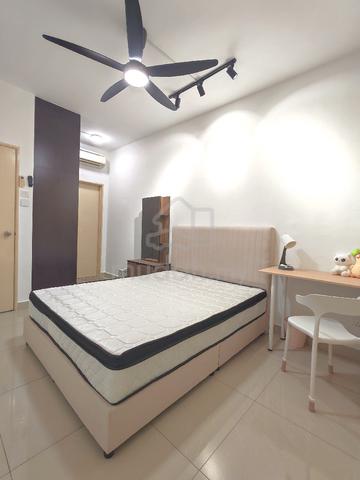 Cozy Master Bedroom Connaught Avenue Taman Connaught 1
