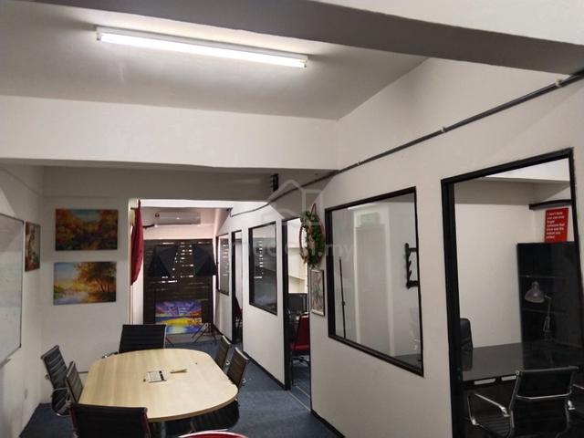 Diamond Square fully furnished 3 partition room 3 Aircon nice unit 1