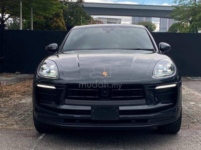 2022 Porsche MACAN 2.0L (A) # MACAN / GREY COLOR - 2