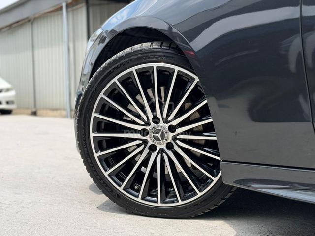 W206 39K 2022 Mercedes Benz C300 2.0 AMG LINE  (A) - 5