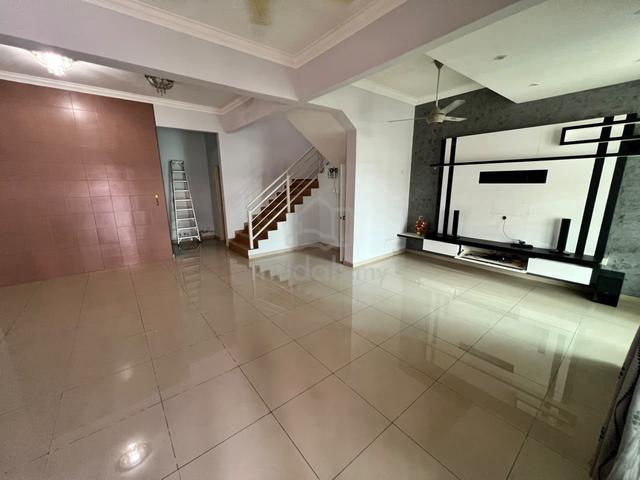 Big House Nice Condition Double Storey Krubong Utama Cheng Melaka 1