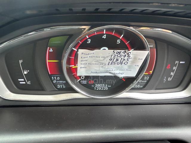2016 Volvo XC60 T6 2.0(A) P/BOOT 129197KM 1YRWRTY - 2