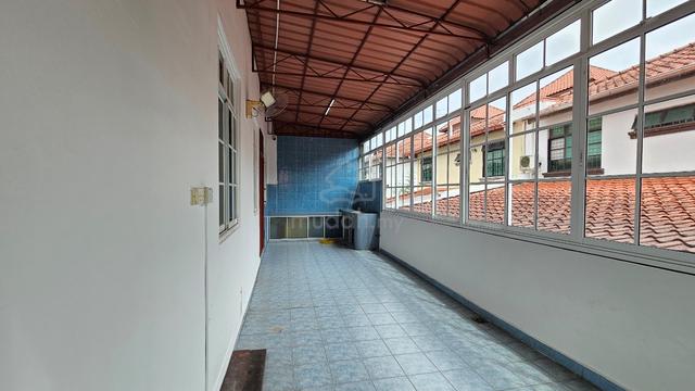 Semi D Double Storey House for Rent Taman Pelangi Indah Ulu Tiram 3