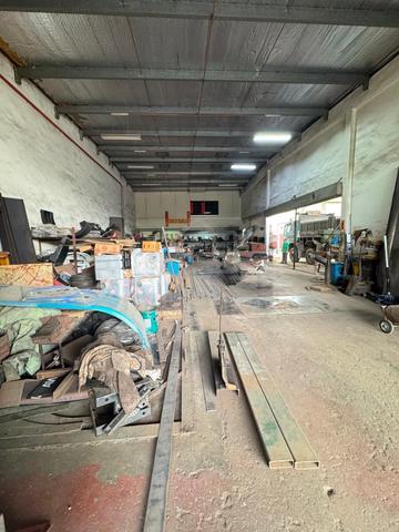 Mount Austin Single Storey CORNER Lot Factory 1