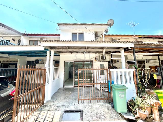 SELL RENOVATED NON BUMI LOT 2 STOREY TERRACE Taman Beringin Kepong KL 1
