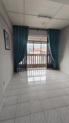 BLOK ANGGERIK, TAMAN TUN TEJA 1
