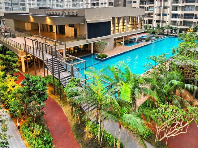 Studio Unit@ Youth City Nilai | Parking Included 1