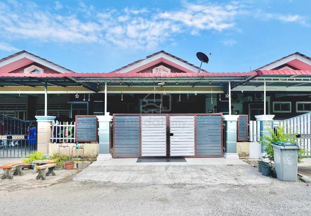 [FREEHOLD - RENOVATED] Single Storey, Taman Samarinda, Alor Gajah MLK 1