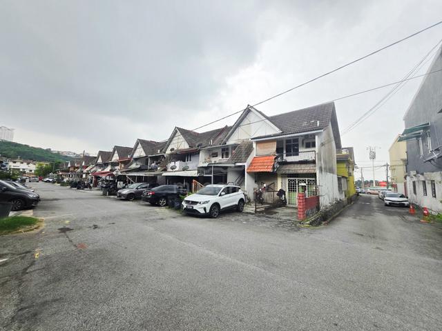 TERMURAH Townhouse Ampang, Taman Bukit Teratai 1