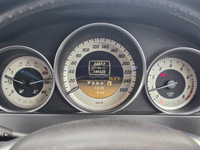 2011 Mercedes Benz C200 CGI BlueEFCY - 5