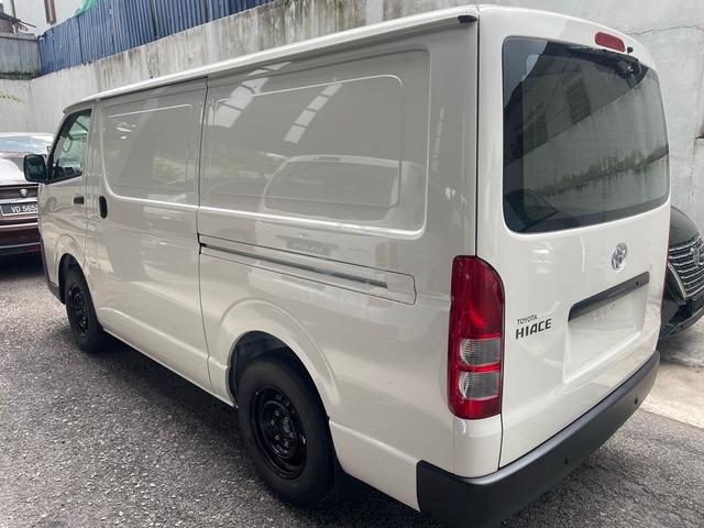 2026 Toyota HIACE 3.0 PANEL, SEMI PANEL VAN 3.0 MT - 4
